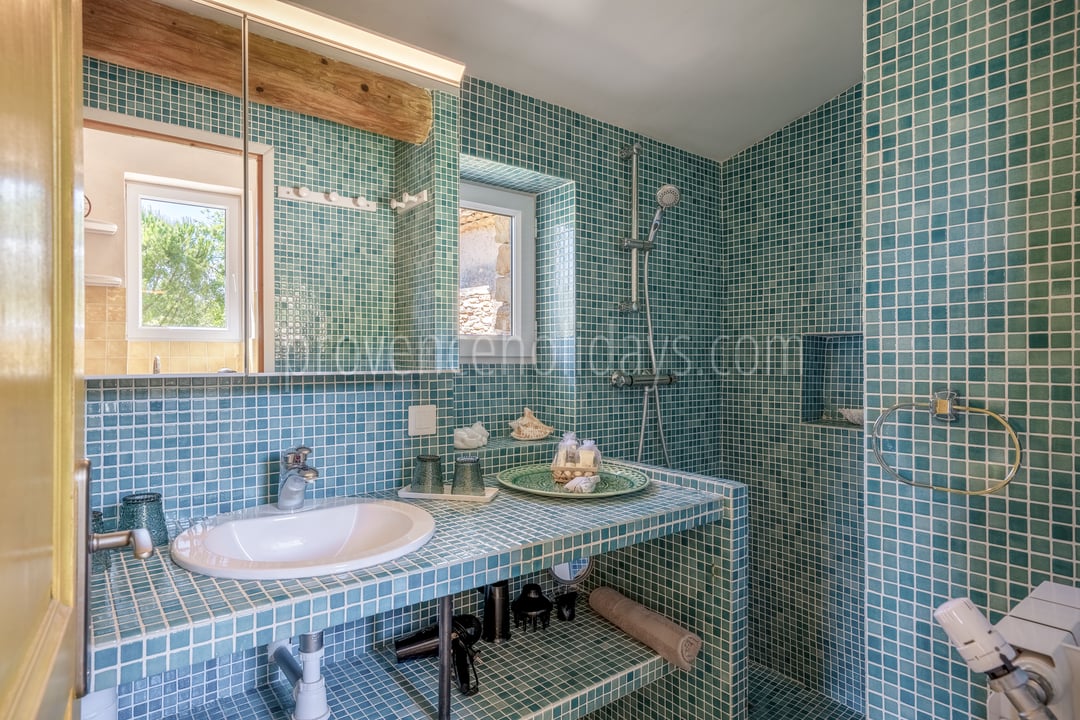 23 - Mas des Brumes: Villa: Bathroom 3