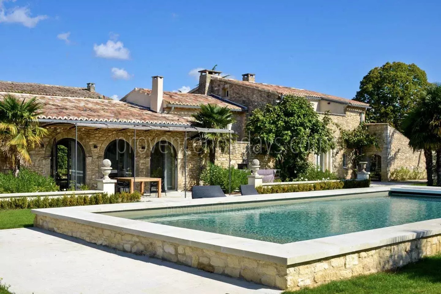 20 - Bonnieux Mas: Villa: Pool