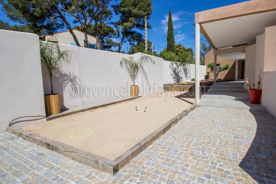 8 - Villa Carqueiranne: Villa: Exterior
