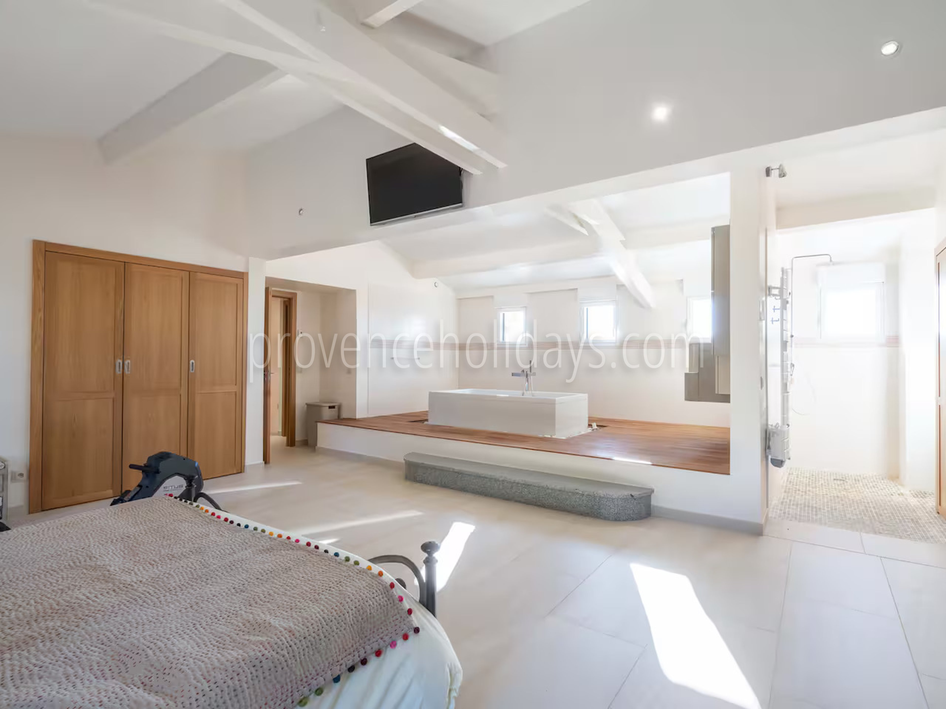 17 - Mas de l\'Eolienne: Villa: Bedroom