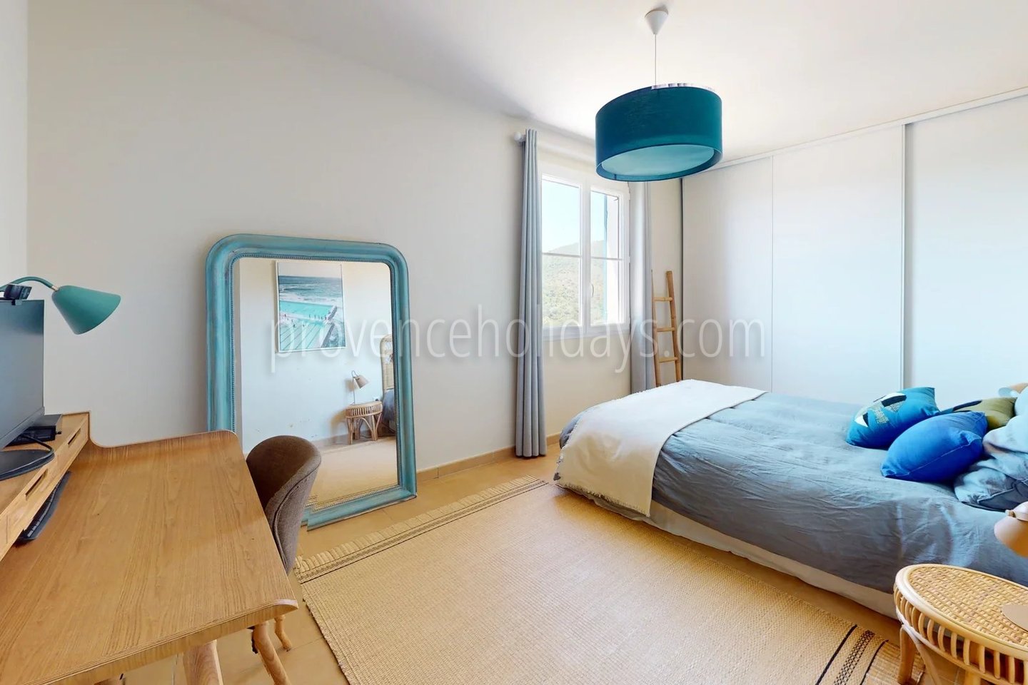13 - Traditionelle Villa in Cavalaire-sur-Mer: Villa: Bedroom
