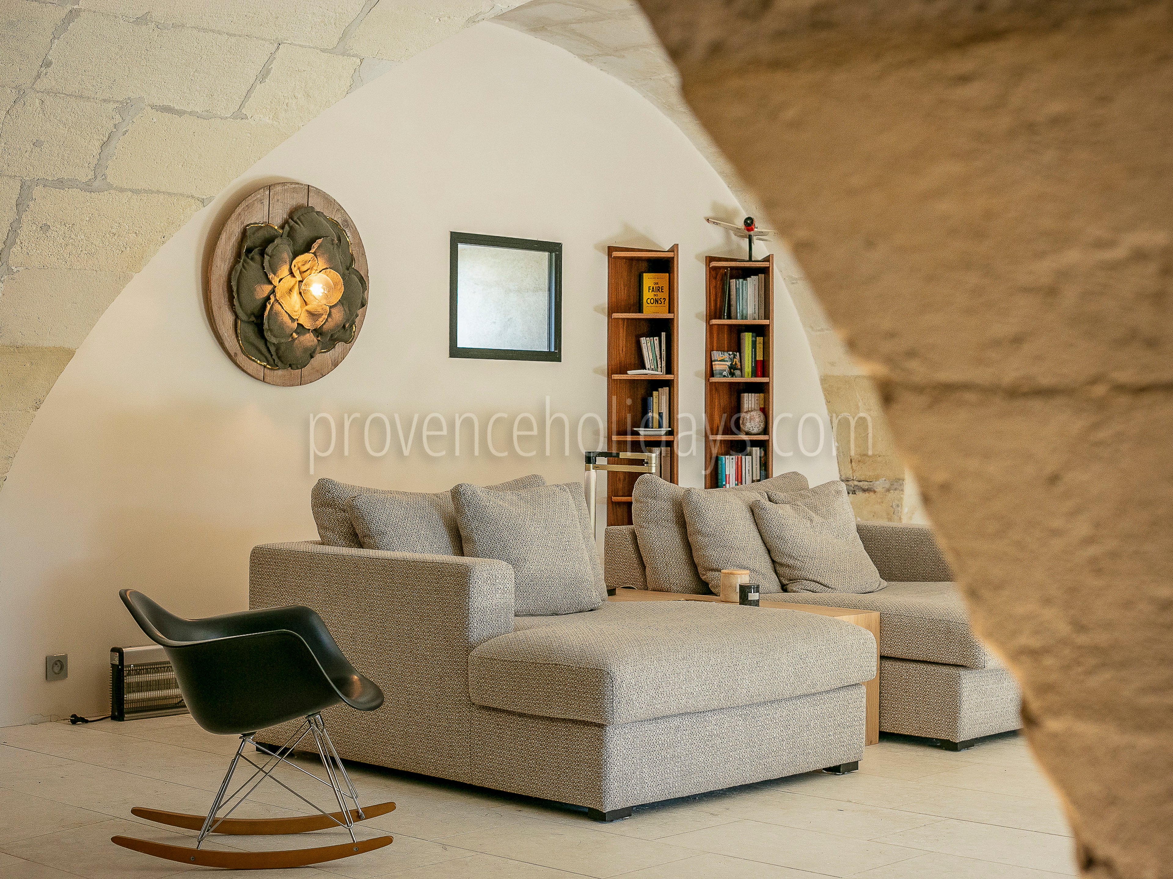11 - Villa Saint Christol: Villa: Interior