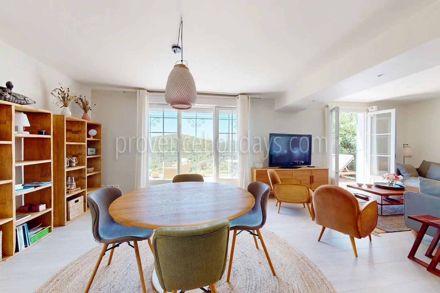 2 - Traditionelle Villa in Cavalaire-sur-Mer: Villa: Interior