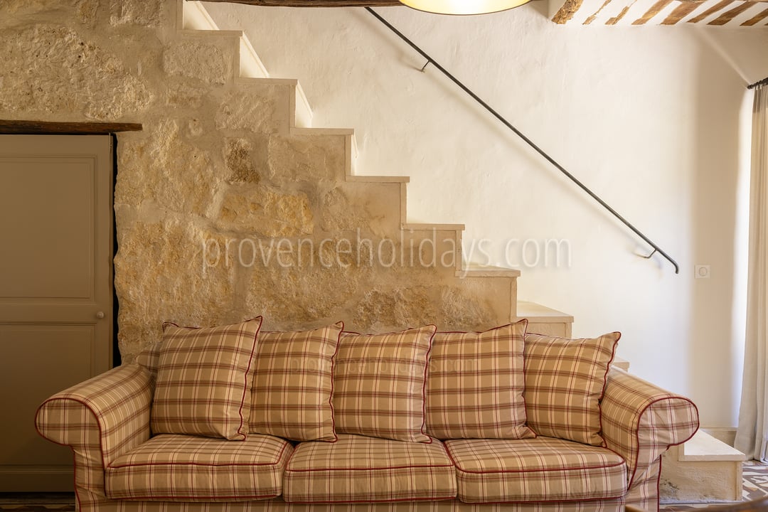 31 - Le Mas des Magnans: Villa: Interior