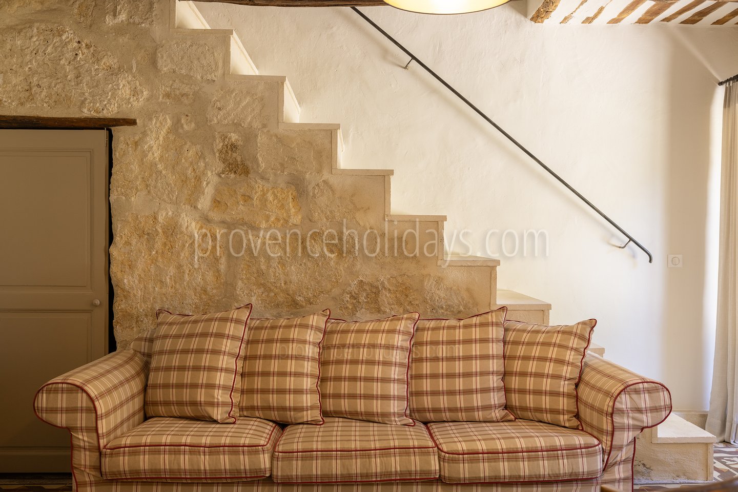 31 - Le Mas des Magnans: Villa: Interior