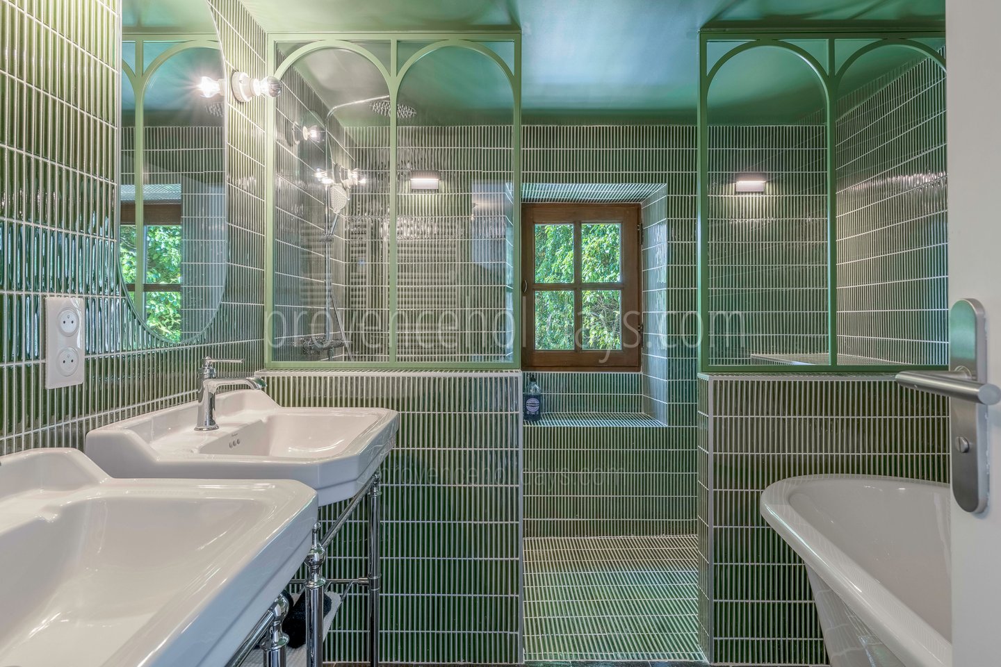 32 - Le Moulin de Gordes: Villa: Bathroom