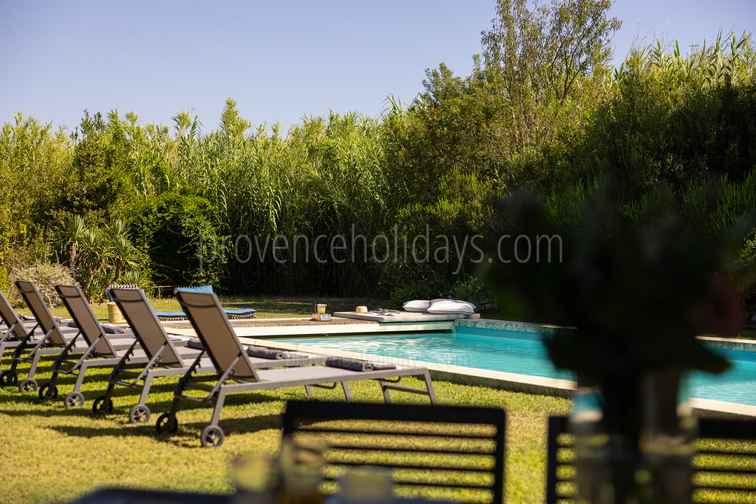 2 - Mas du Rosier: Villa: Pool