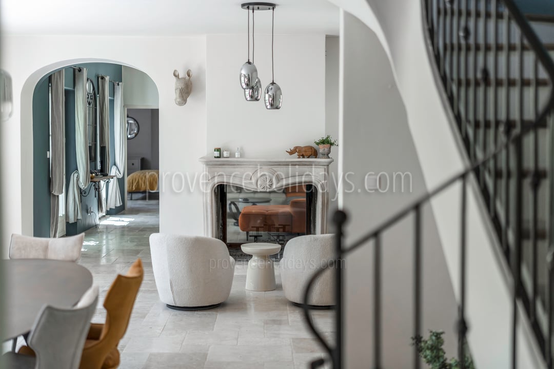 18 - Mas des Songes: Villa: Interior
