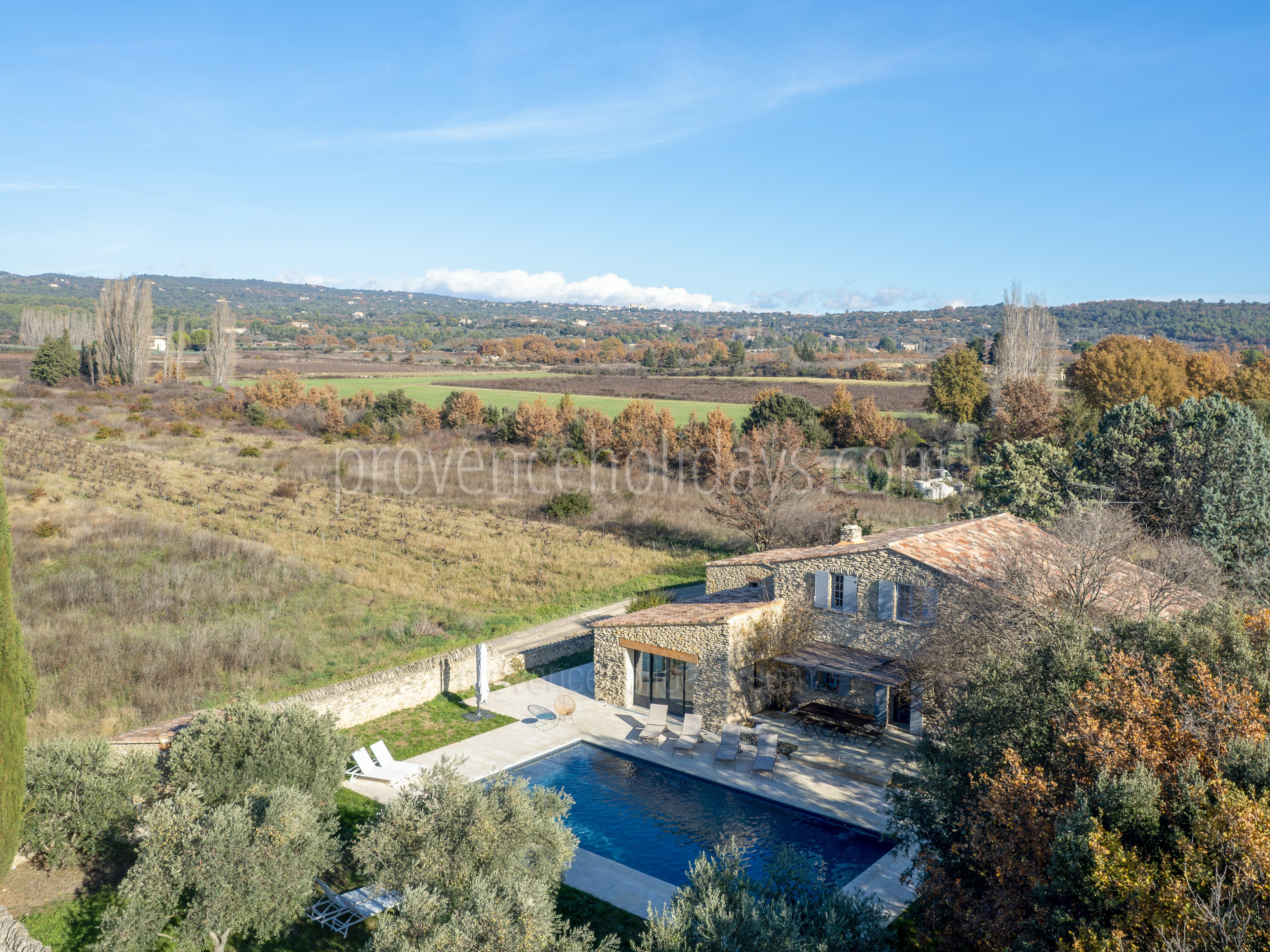 24 - Villa Douce Provence: Villa: Exterior
