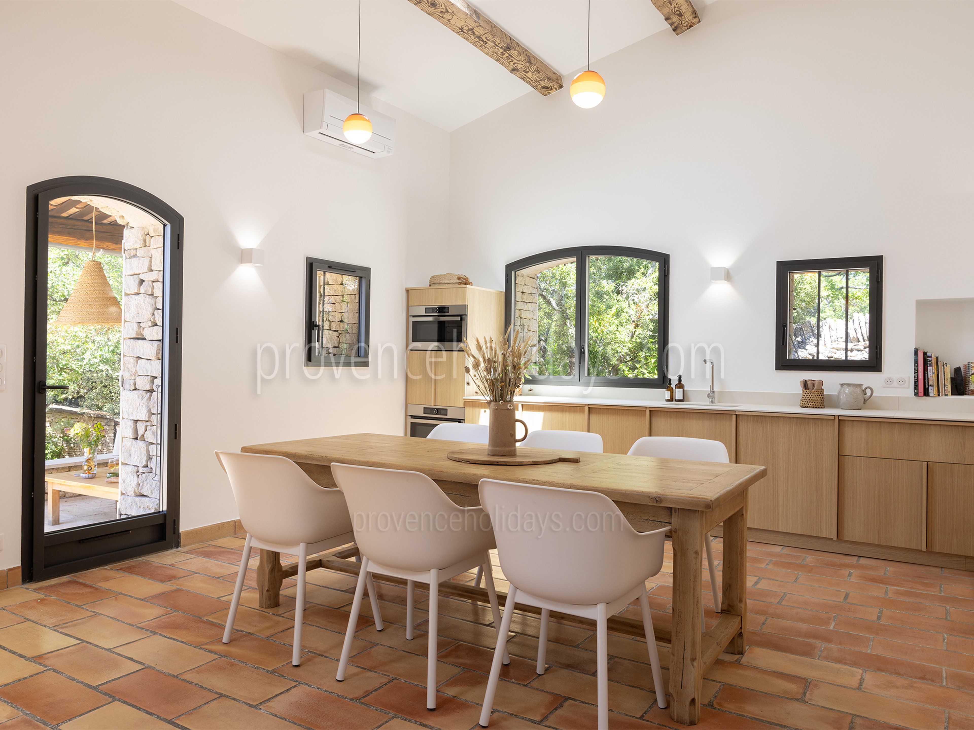 3 - Mas des Chênes Blancs: Villa: Interior