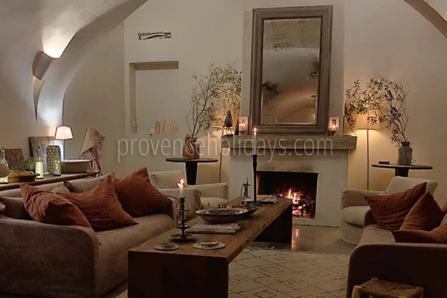 23 - La Bastide Ensoleillée: Villa: Interior