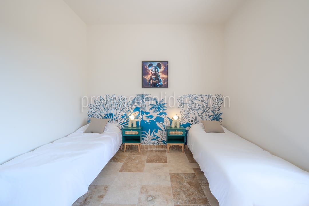 37 - Mas du Canal: Villa: Bedroom