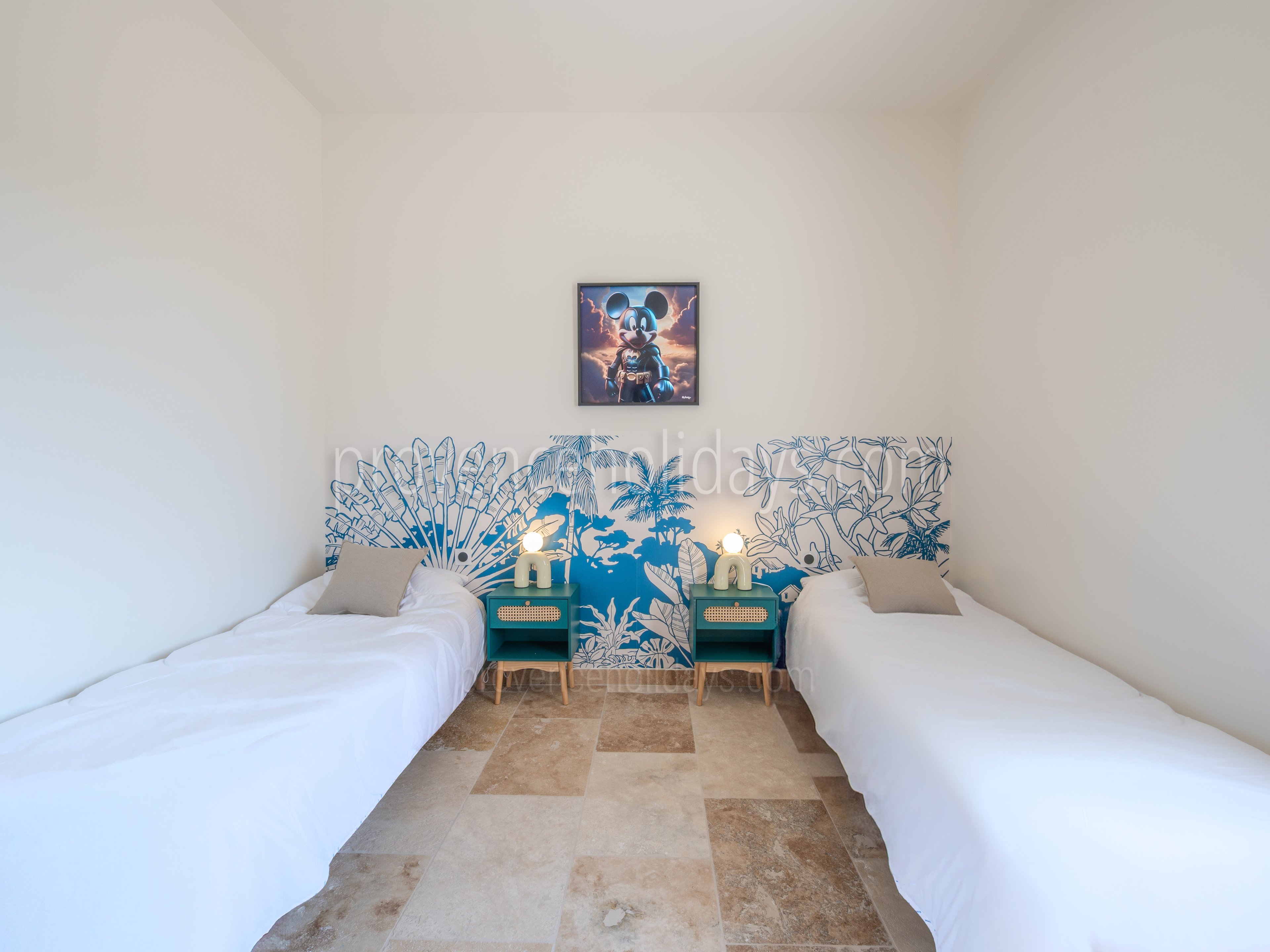 37 - Mas du Canal: Villa: Bedroom