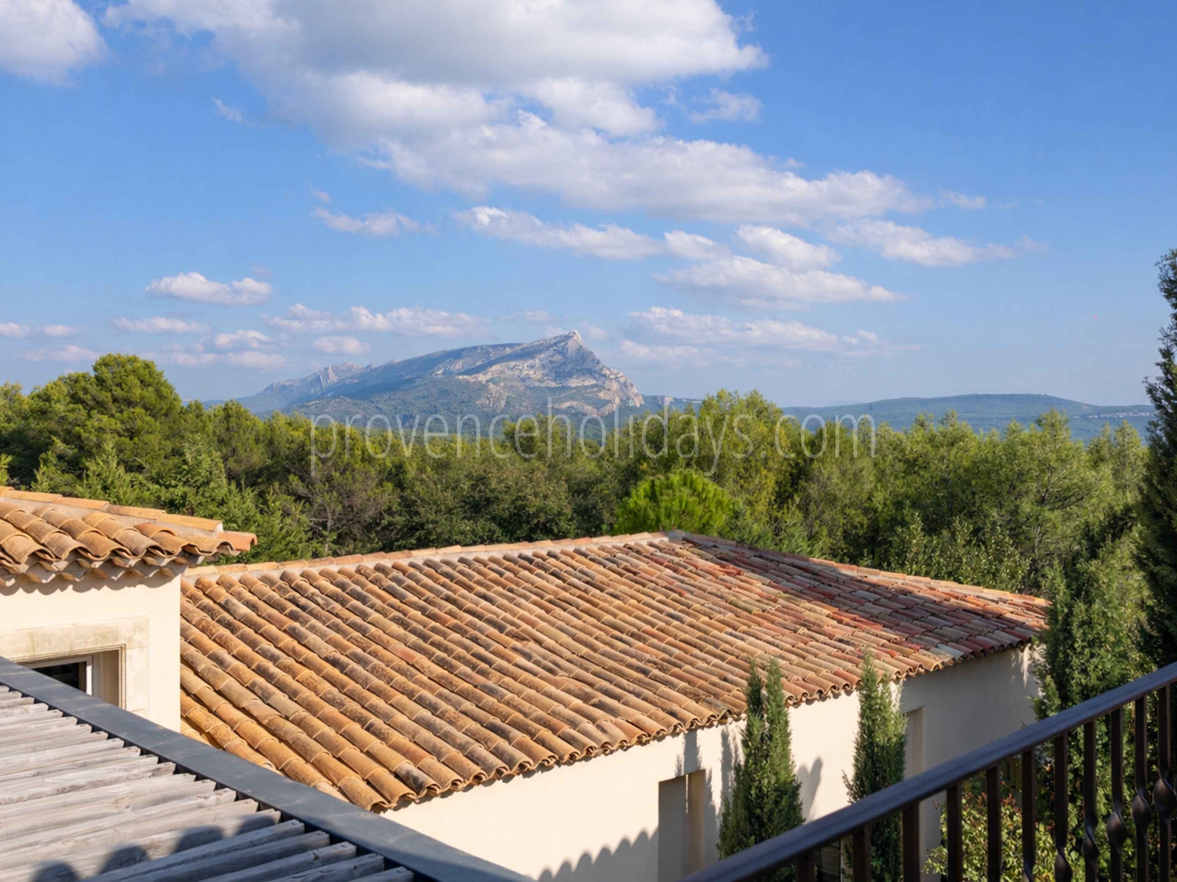 18 - Domaine de la Tour: Villa: Exterior