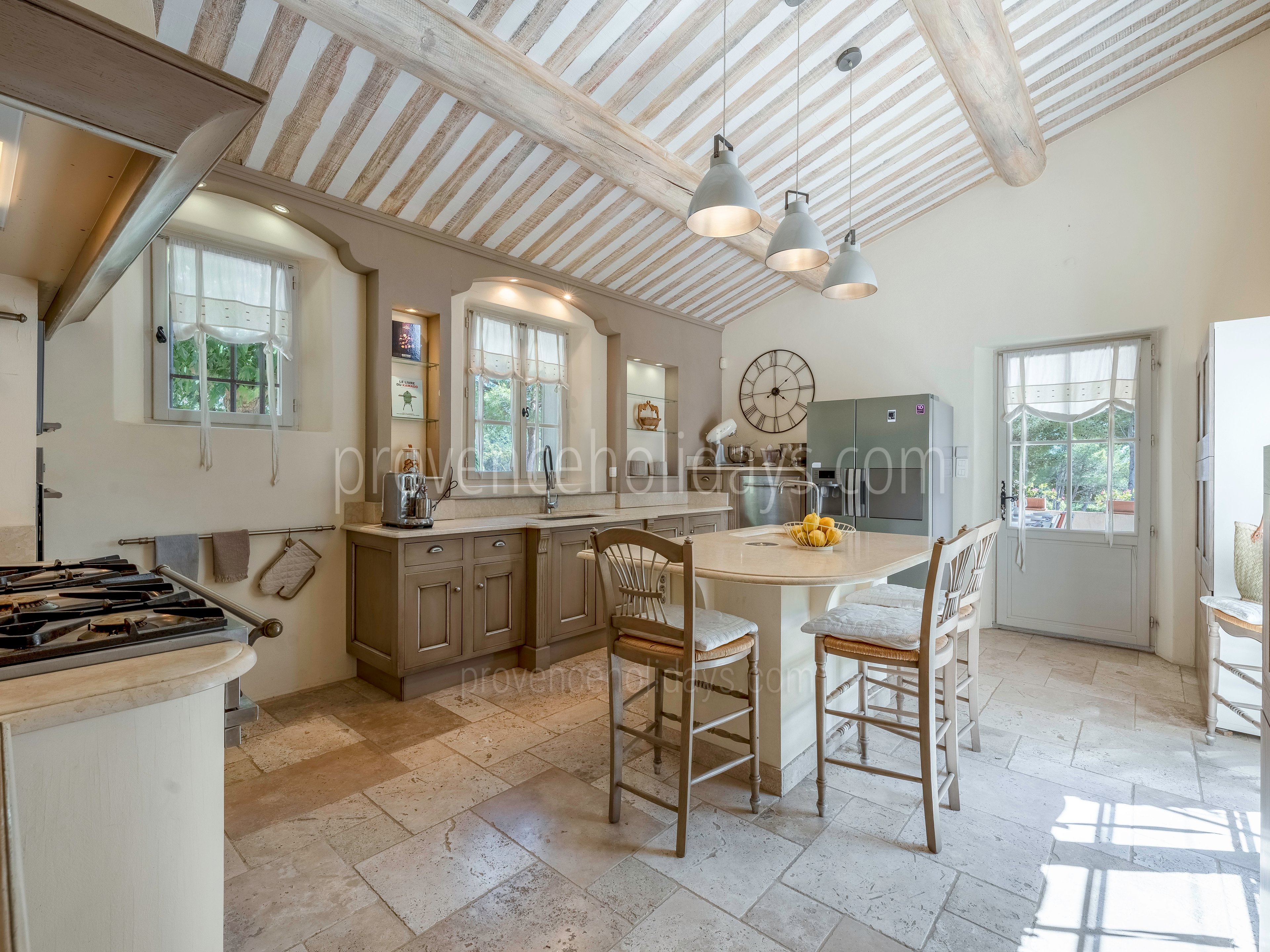 20 - Mas des Songes: Villa: Interior