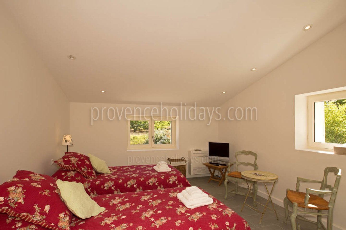 20 - Villa Jean: Villa: Bedroom