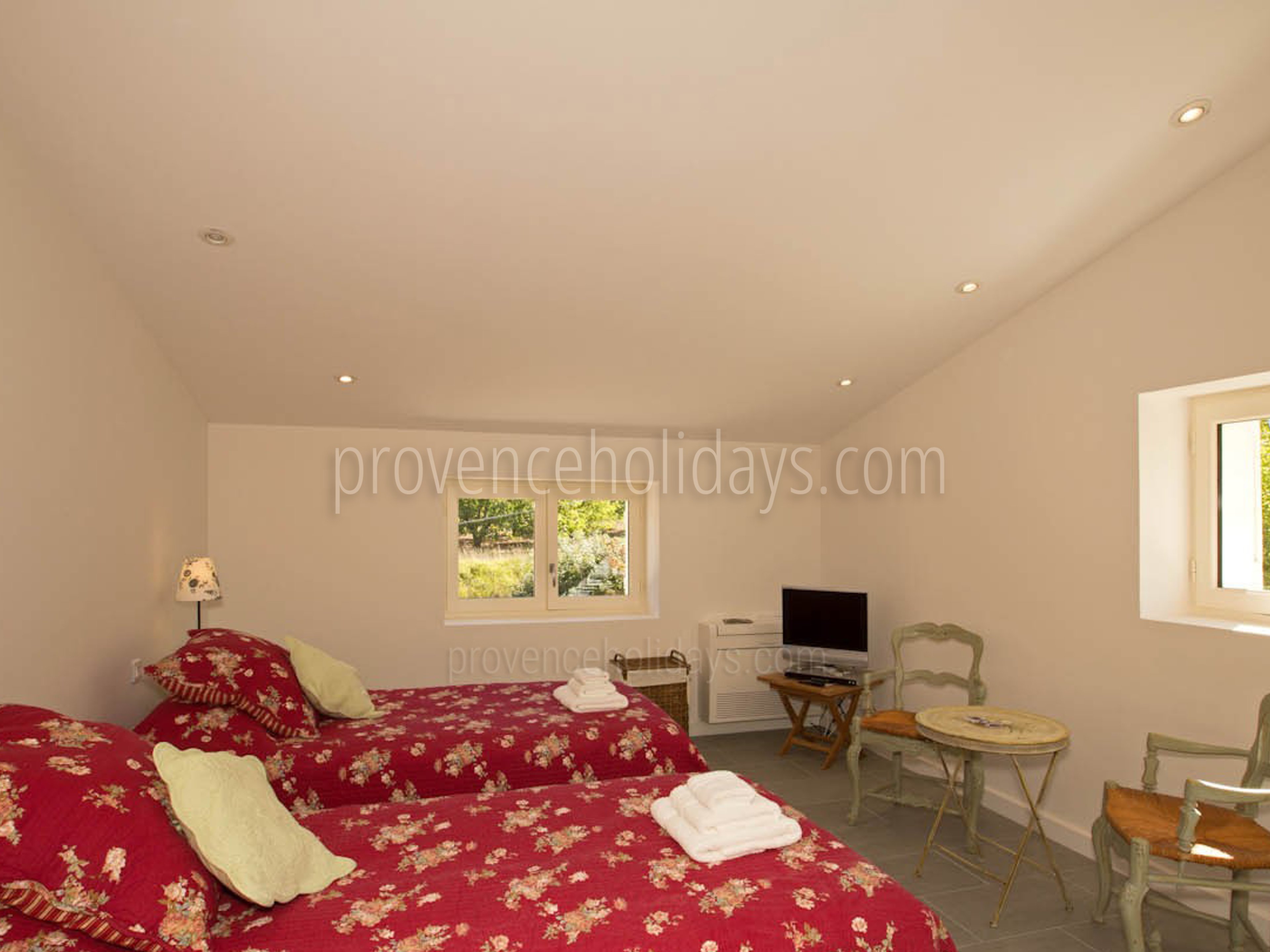 20 - Villa Jean: Villa: Bedroom