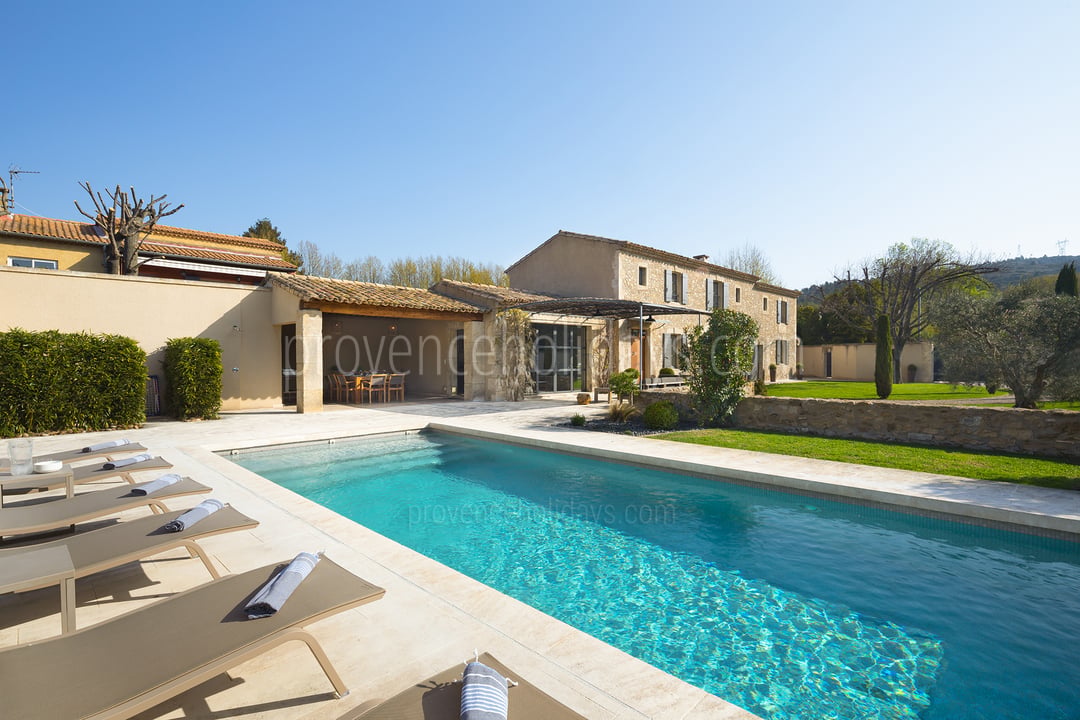 5 - Maison Eyguières: Villa: Pool