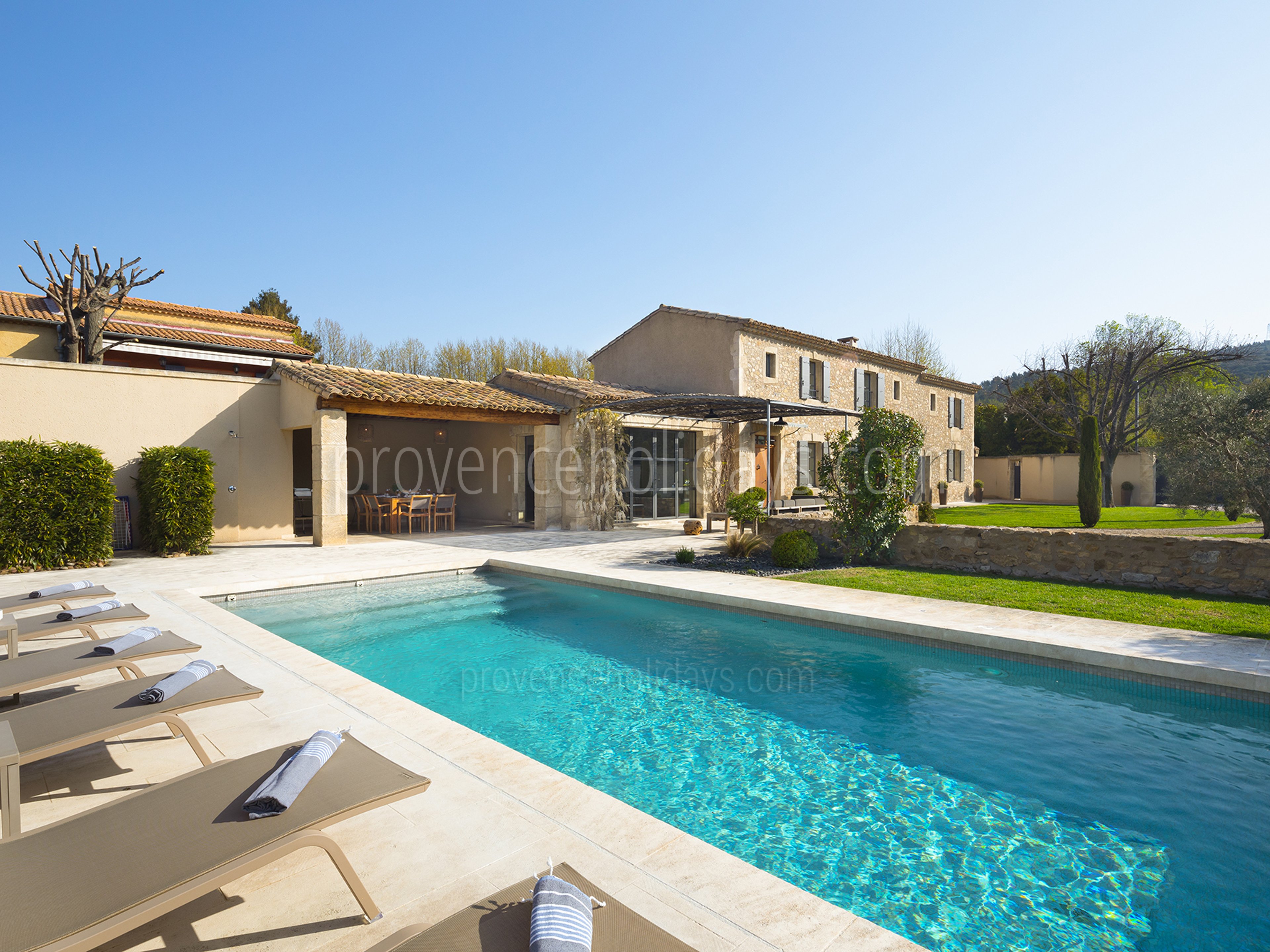 5 - Maison Eyguières: Villa: Pool