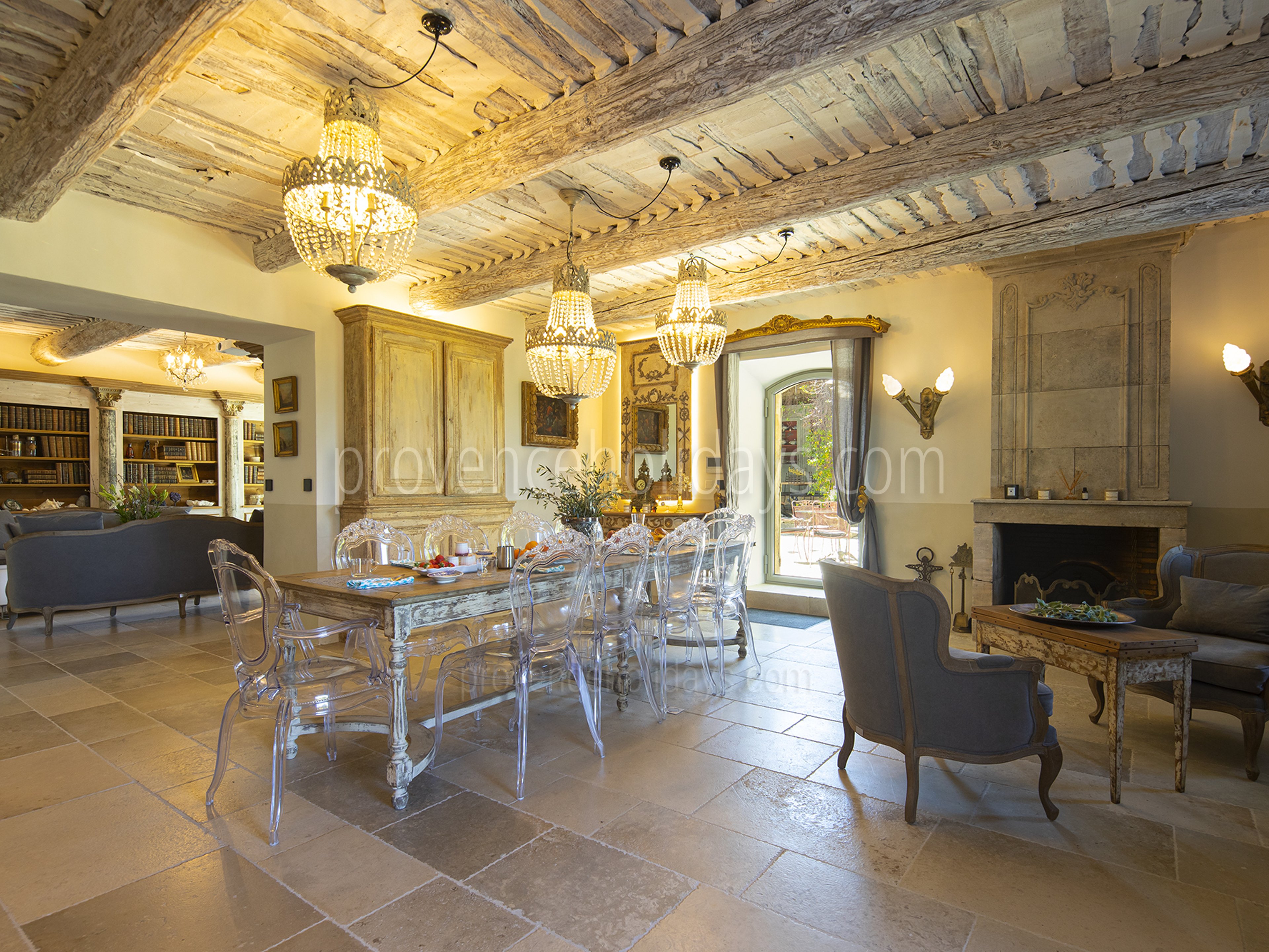 23 - Le Mas des Cyprès: Villa: Interior