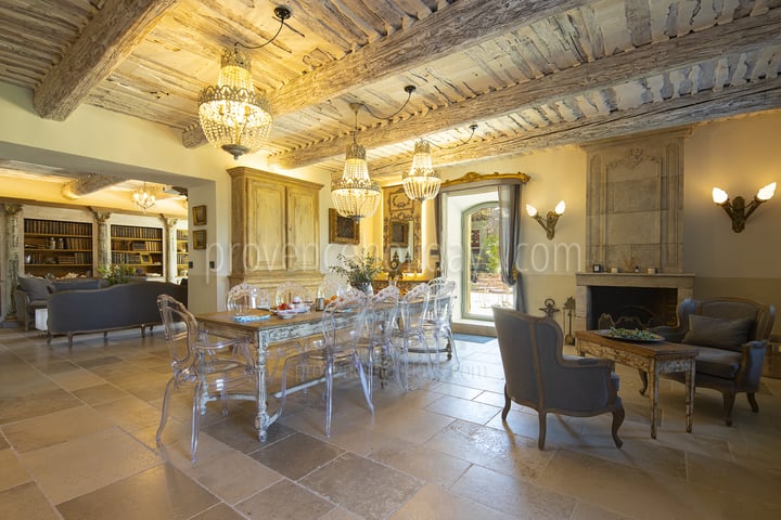 23 - Le Mas des Cyprès: Villa: Interior