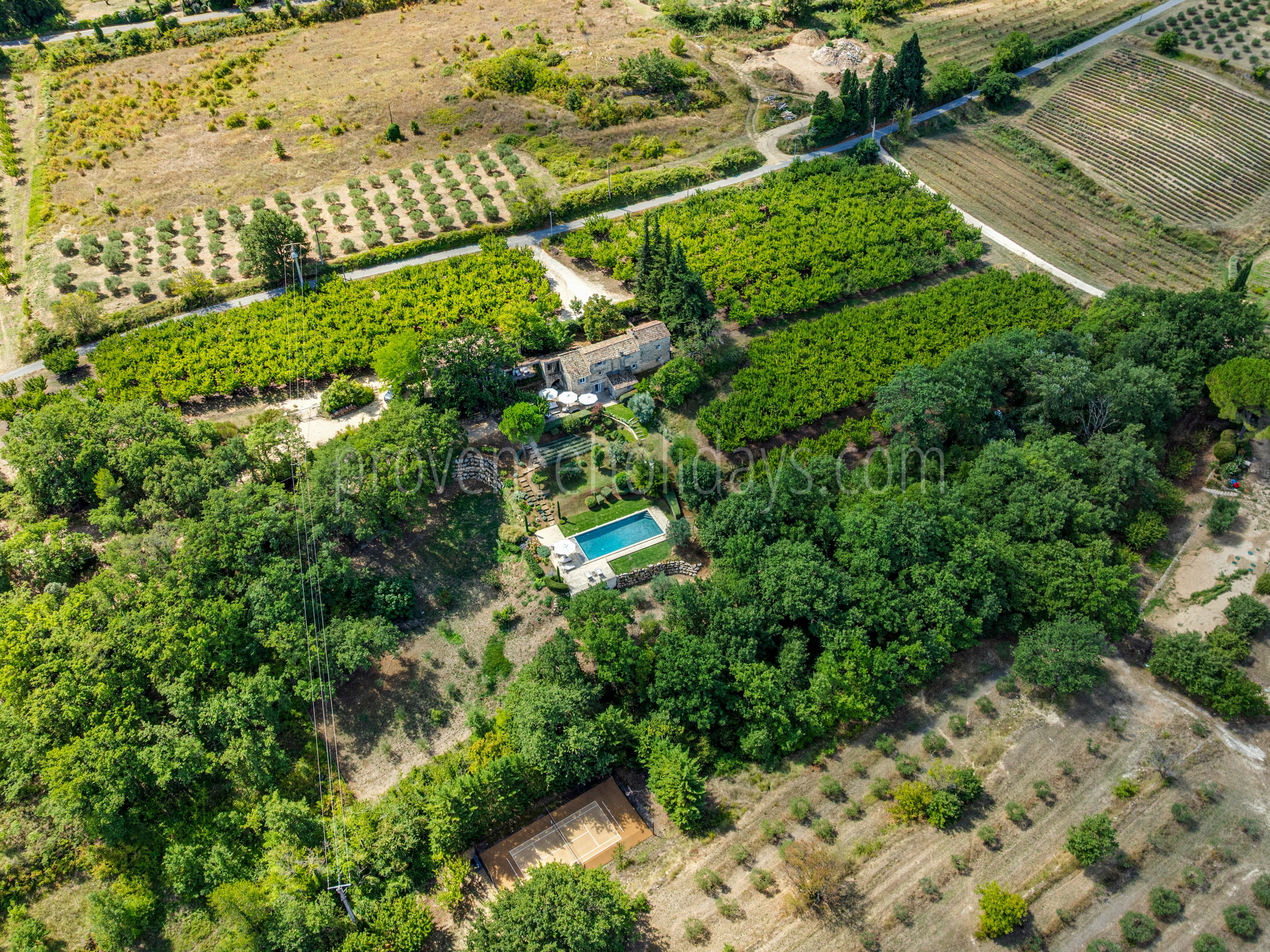 11 - Domaine des Pierres: Villa: Exterior
