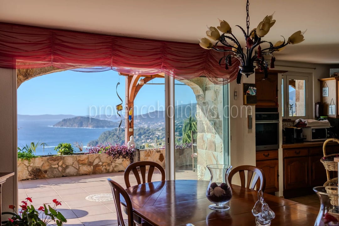 8 - Villa provençale à Rayol-Canadel-sur-Mer: Villa: Interior