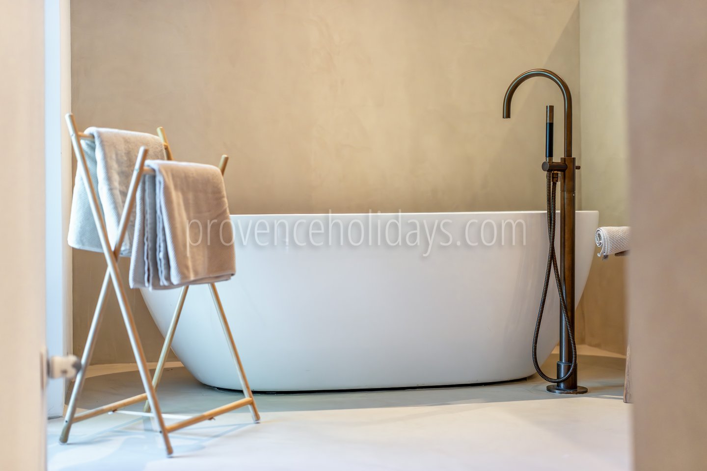 34 - L’Aube Provençale: Villa: Bathroom 1