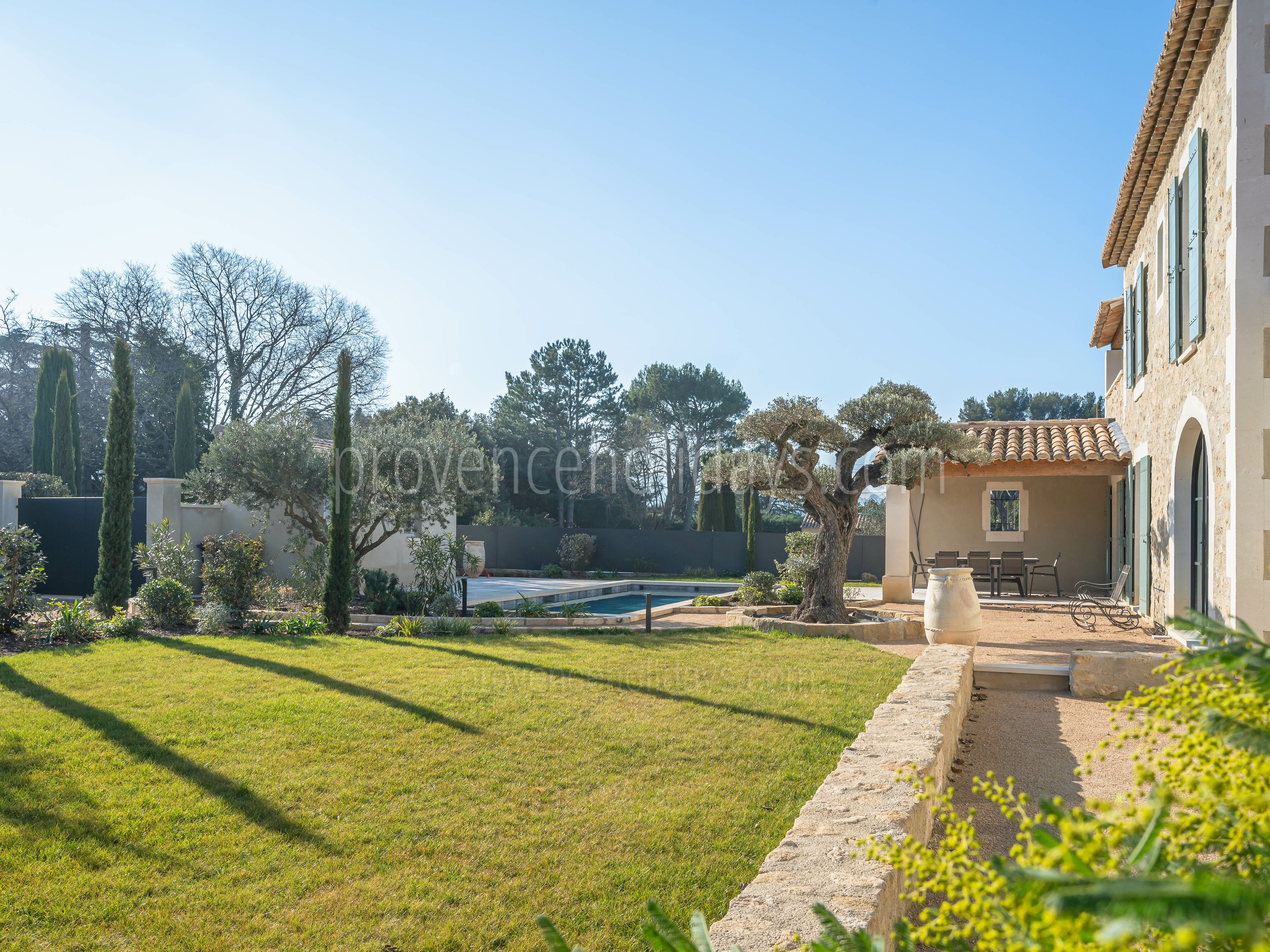 45 - Mas Lucie: Villa: Exterior