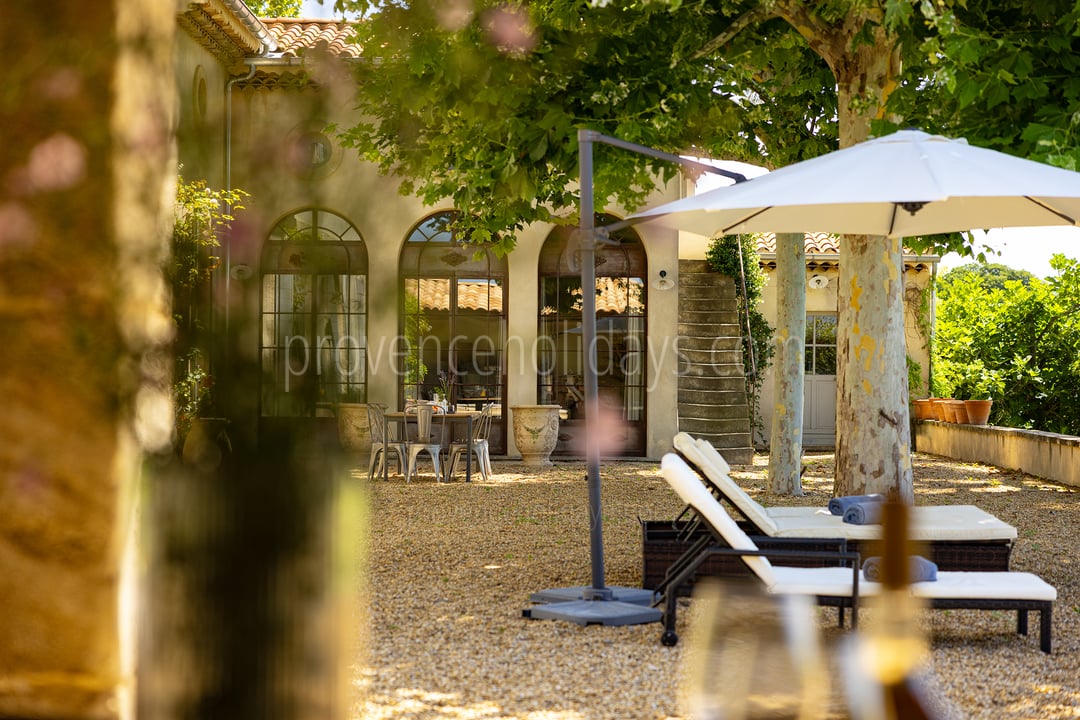 8 - Bastide de la Combe: Villa: Exterior