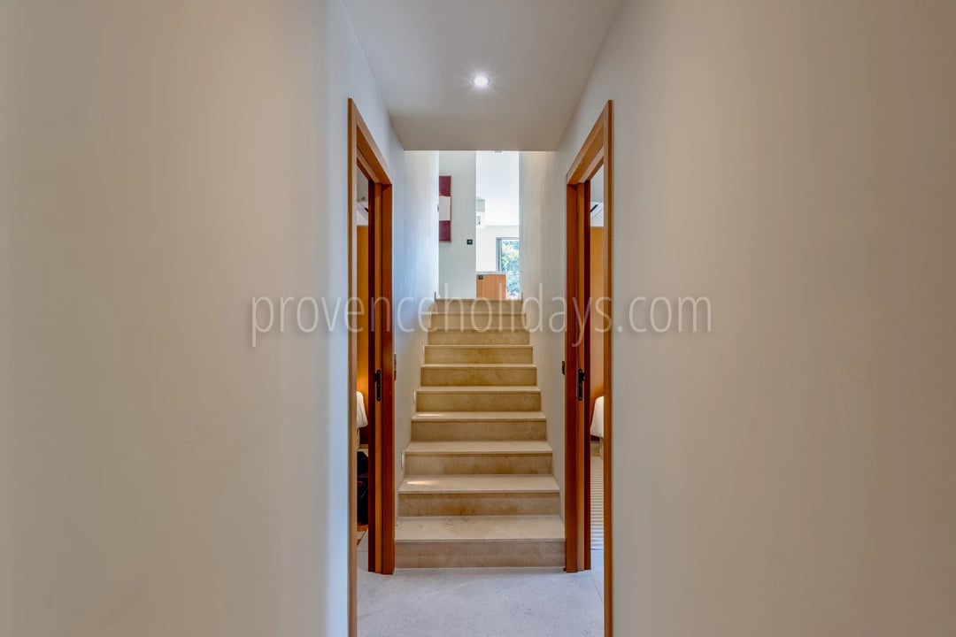 28 - Gerenoveerde villa in Rayol-Canadel-sur-Mer: Villa: Interior