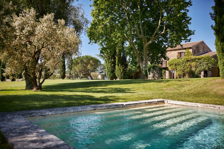 89 - Domaine de Luberon: Villa: Exterior