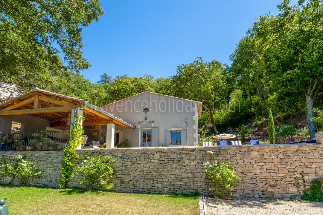 20 - Villa Horizon: Villa: Exterior