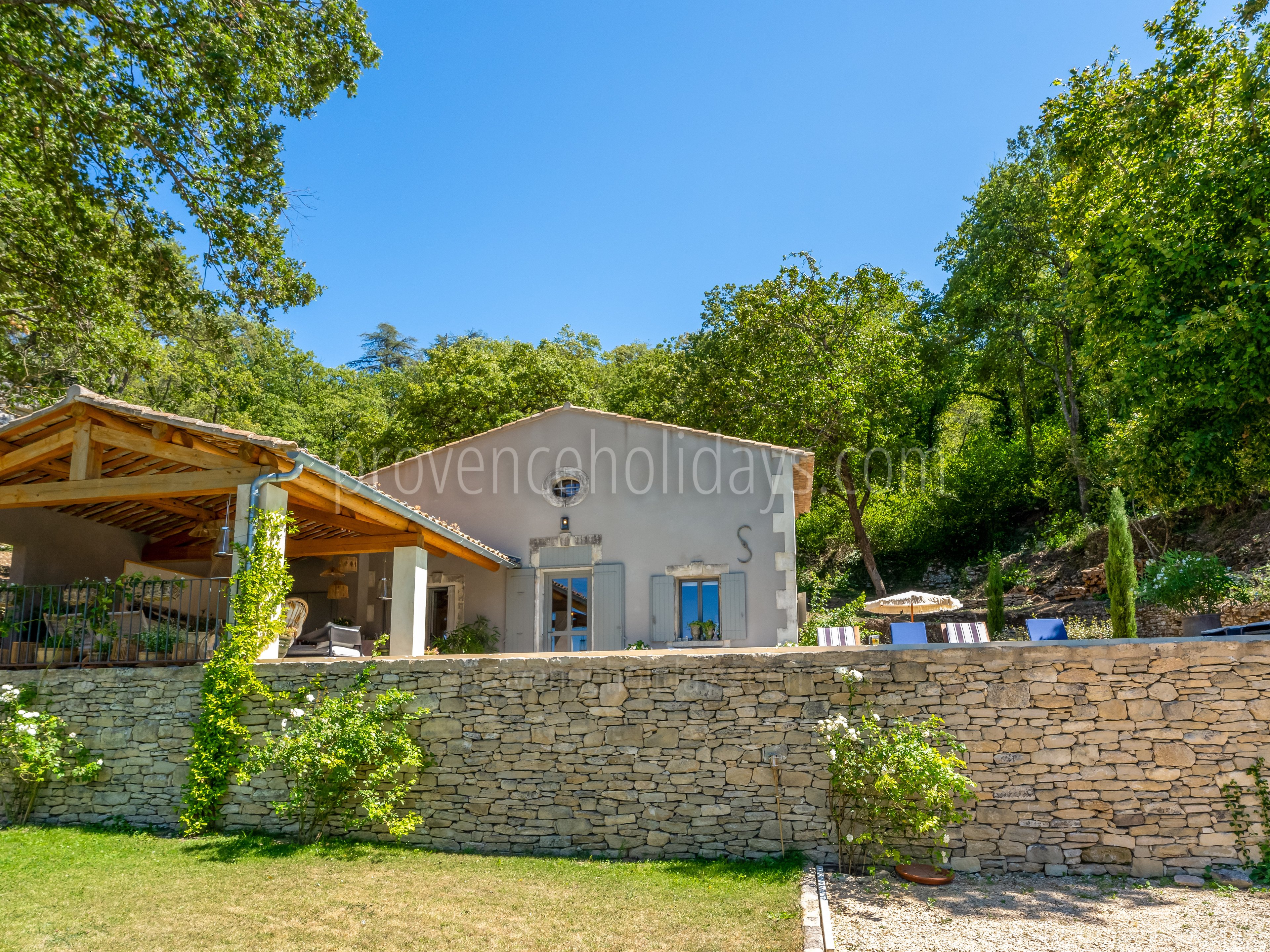 20 - Villa Horizon: Villa: Exterior