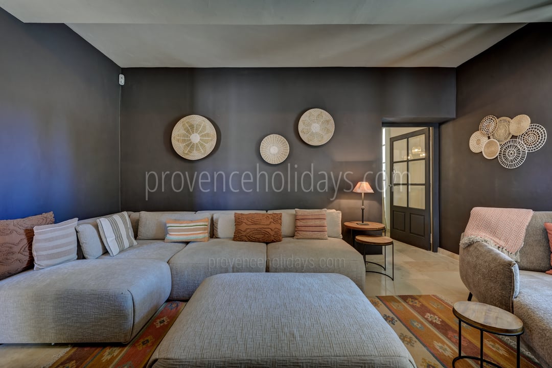 27 - Le Mas de Prestige: Villa: Interior