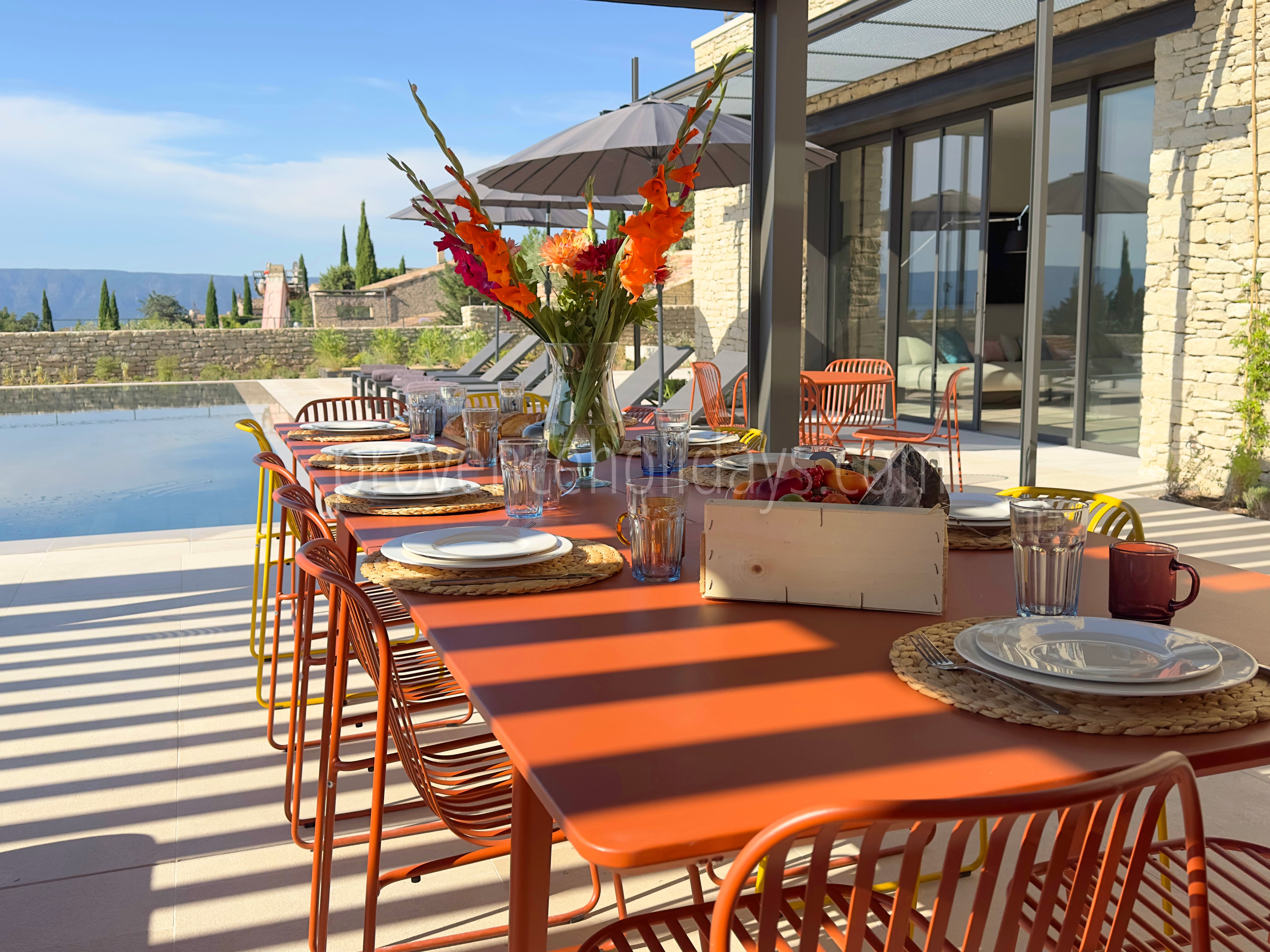 72 - Domaine Altavista: Villa: Exterior
