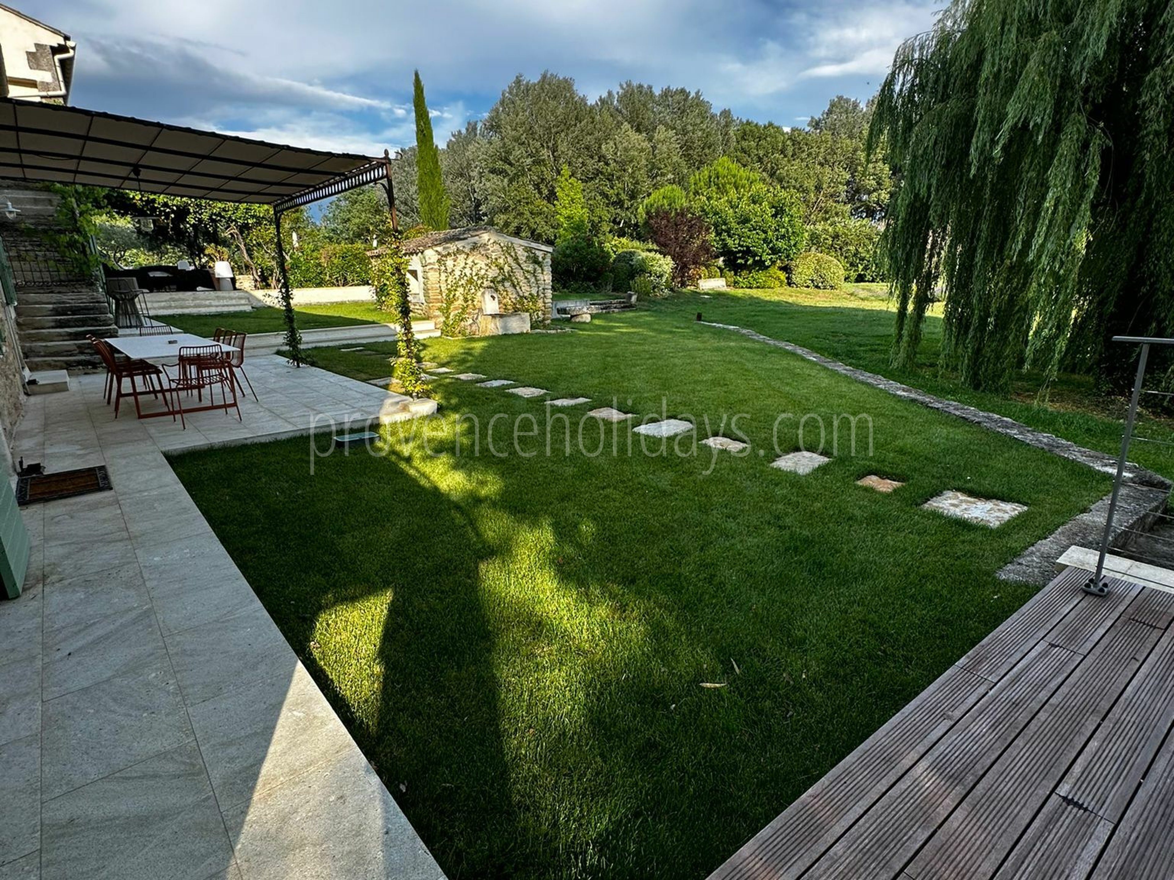 50 - Mas du Carlet: Villa: Exterior