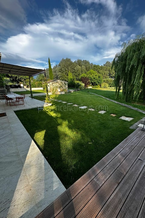 50 - Mas du Carlet: Villa: Exterior