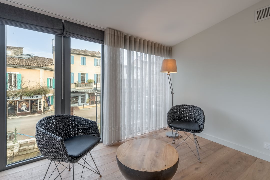 12 - Côté Sorgue: Villa: Interior