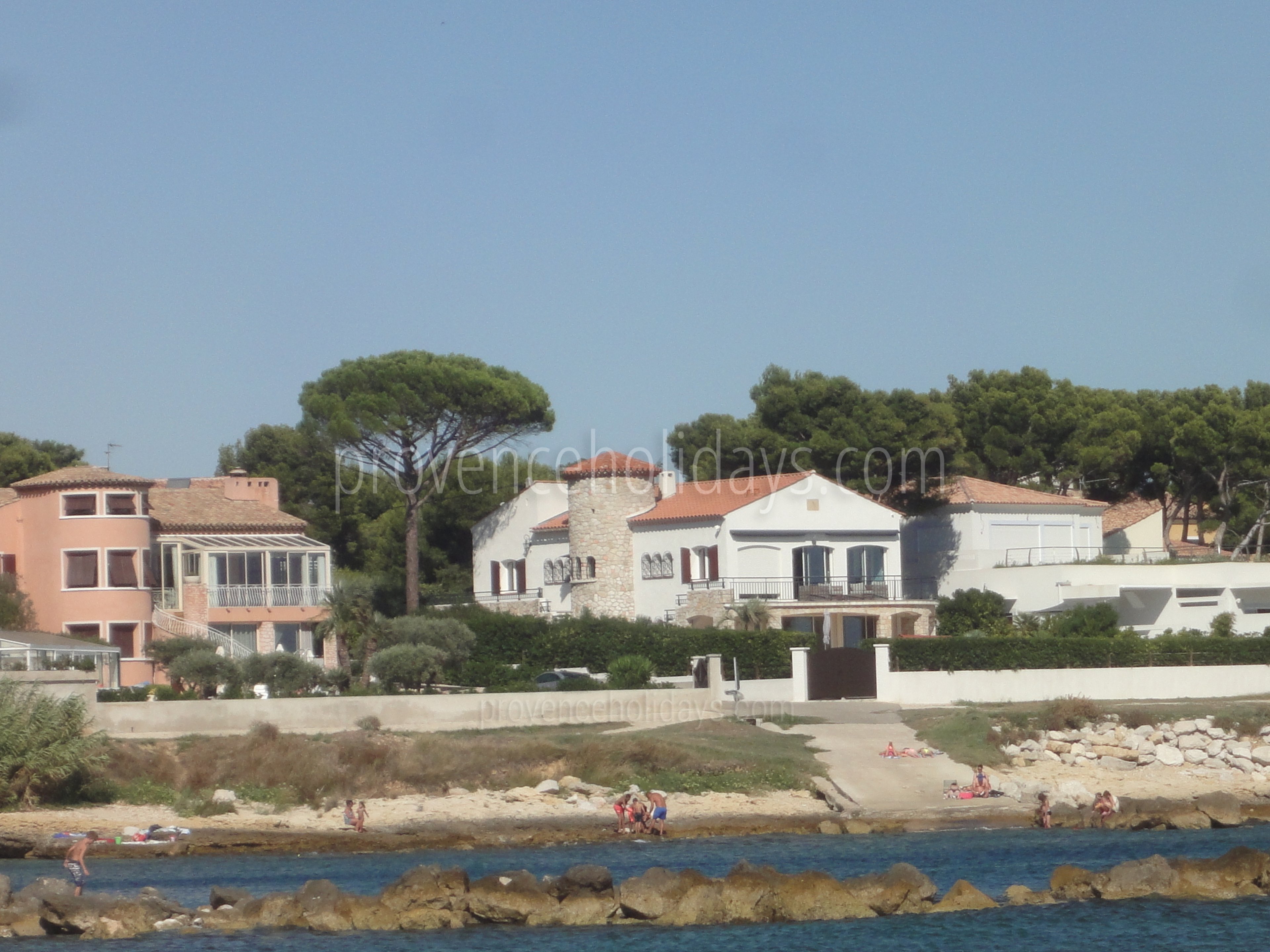15 - Villa Azur: Villa: Exterior