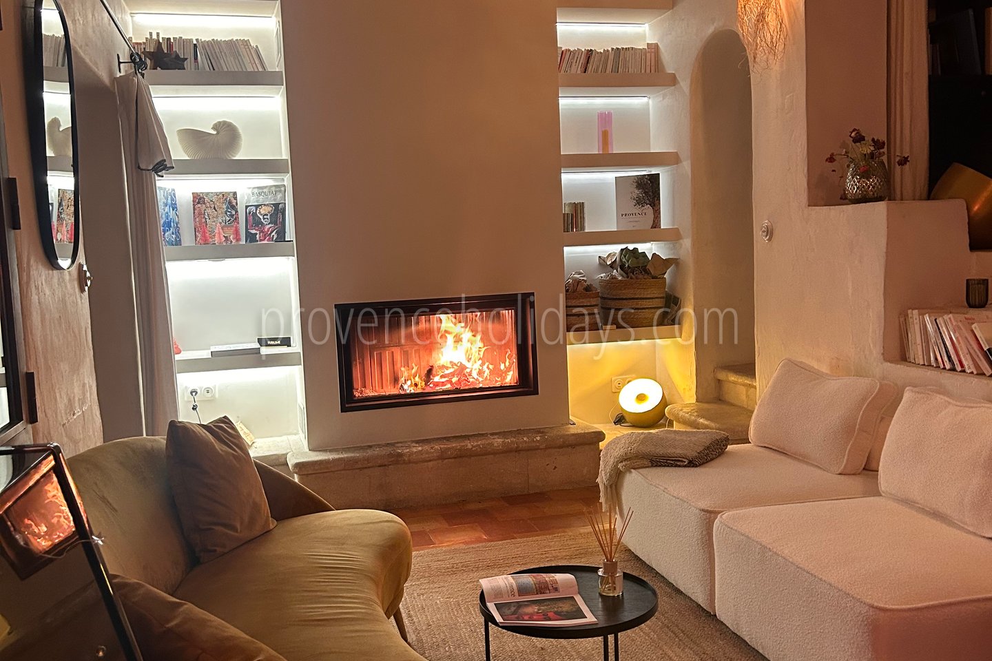 7 - Mas du Rosier: Villa: Interior
