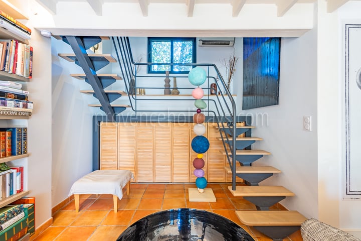 27 - L\'Atelier Provençal: Villa: Interior