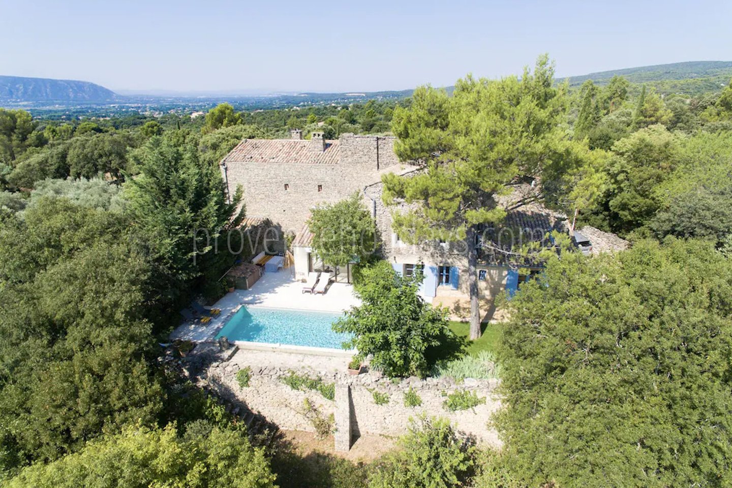 9 - Maison du Soleil: Villa: Exterior