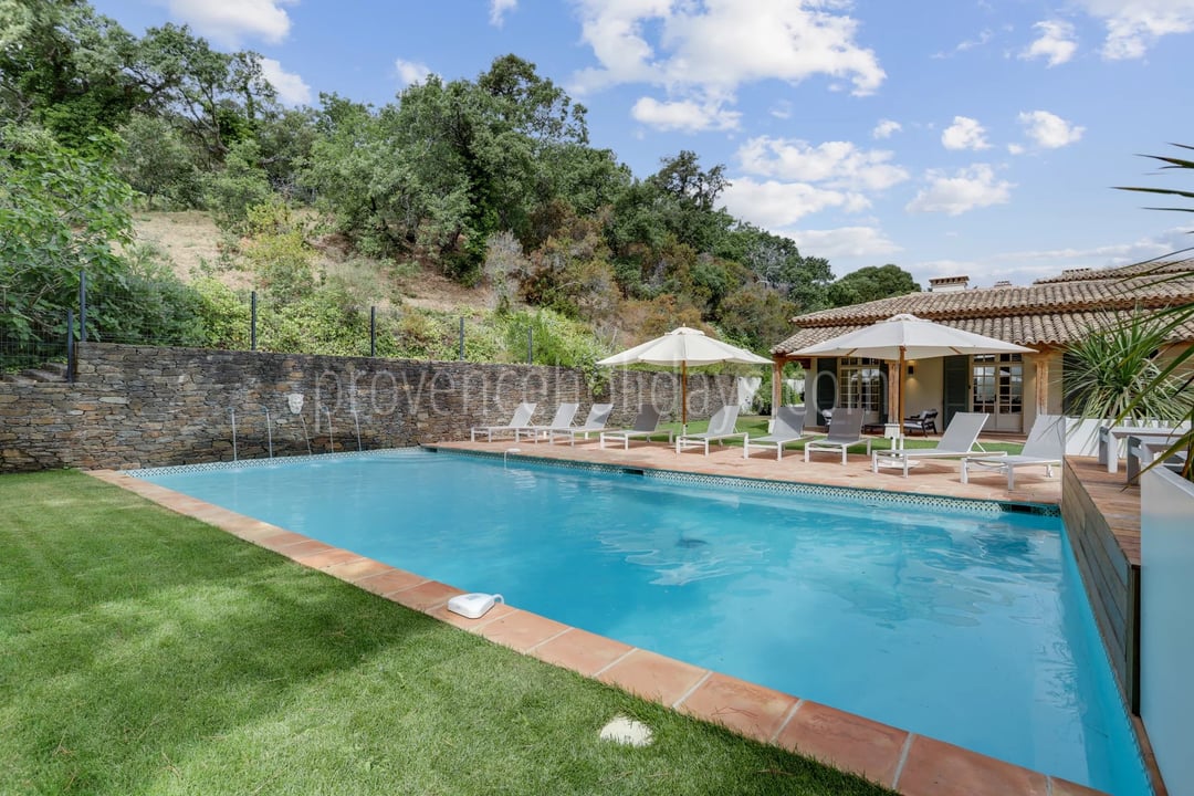 13 - Renovated mas, Ramatuelle: Villa: Pool