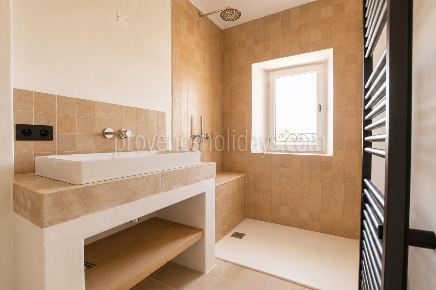 60 - Mas provençal à Eygalières: Villa: Bathroom