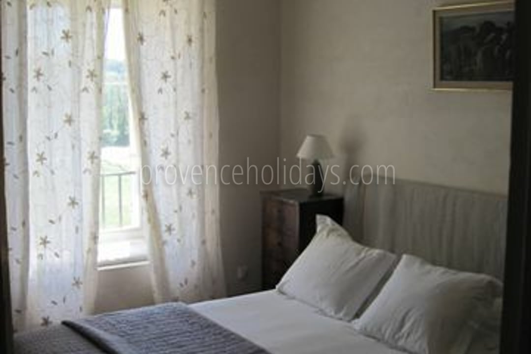 50 - Mas Lambesc: Villa: Interior
