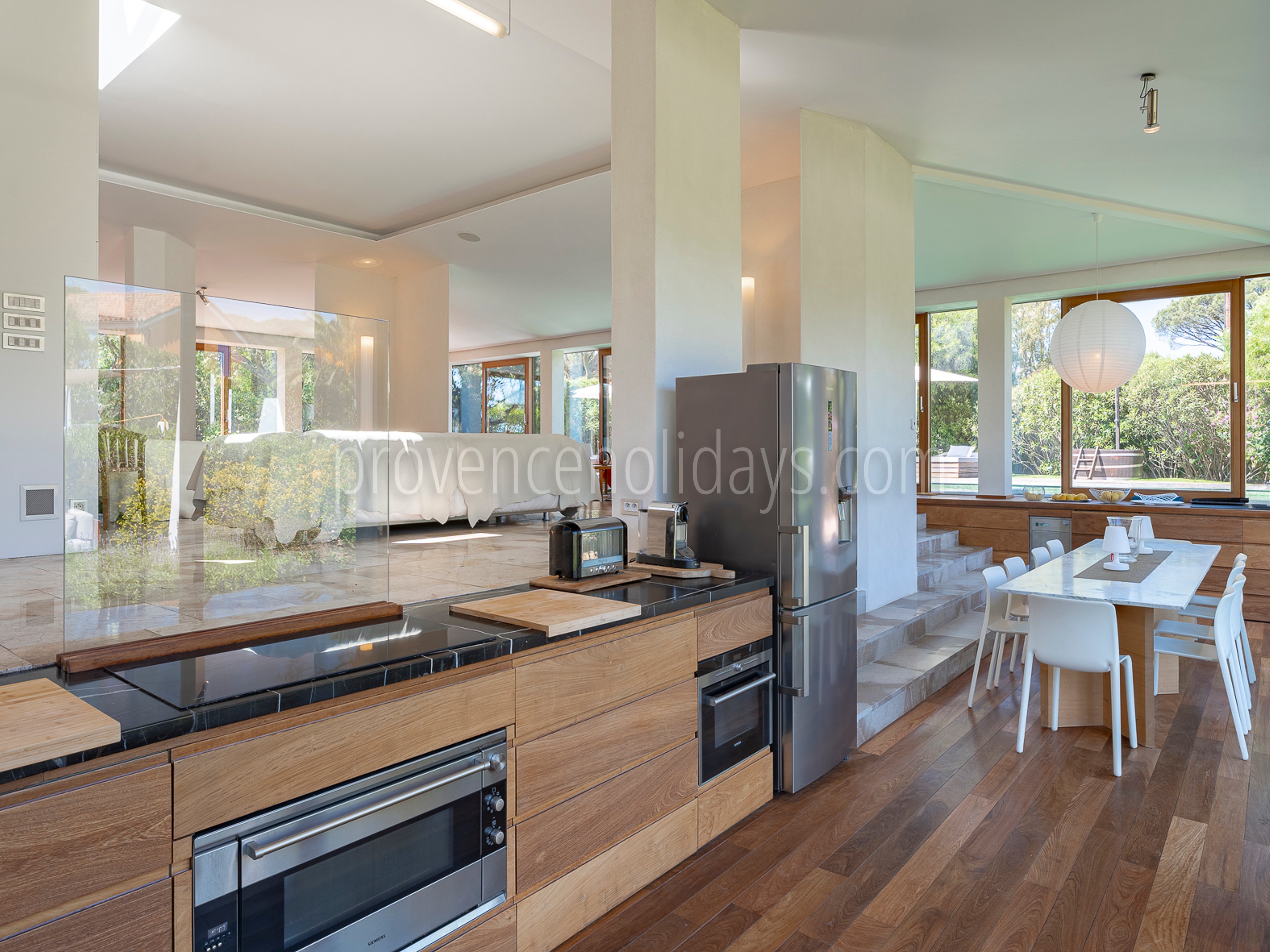 4 - Villa Tahiti: Villa: Interior
