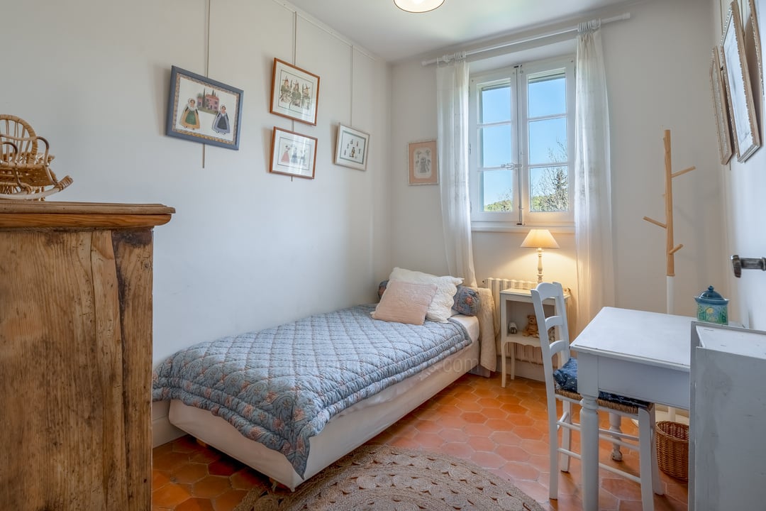 54 - Mas des Trois Cyprès: Villa: Bedroom