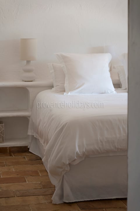 18 - Villa Rose: Villa: Bedroom