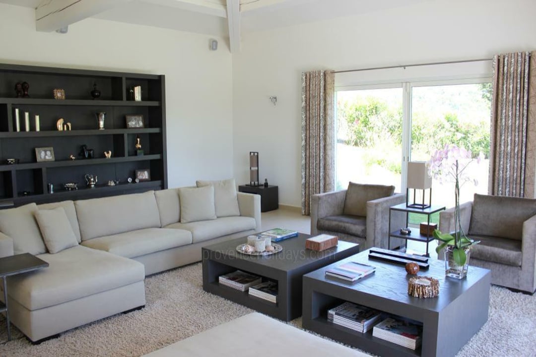 5 - VIlla Belval: Villa: Interior